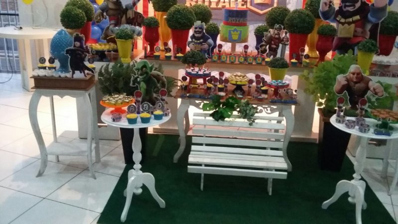 Foto Festa tema Clash Royale