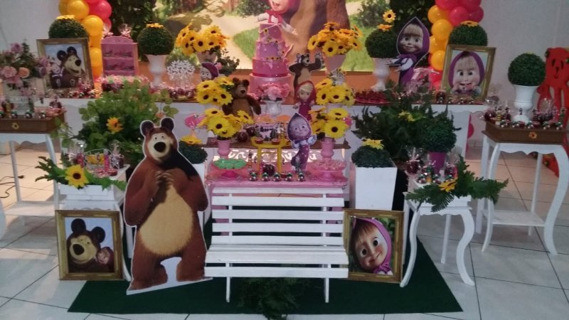 Foto Festa Marcha e o Urso